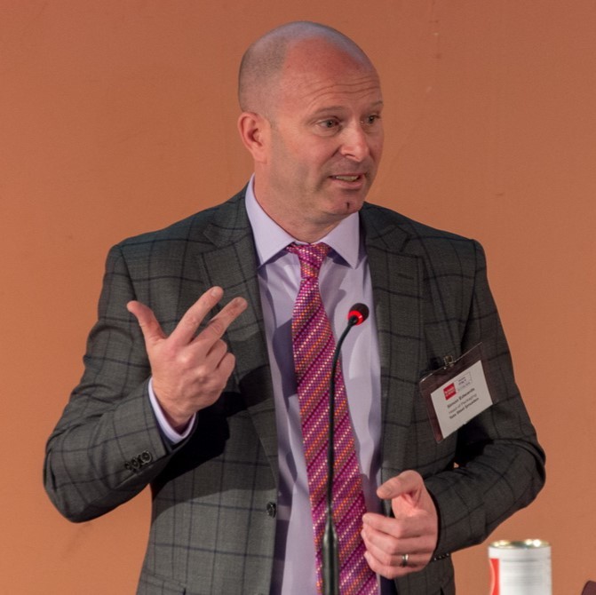 Simon Edwards